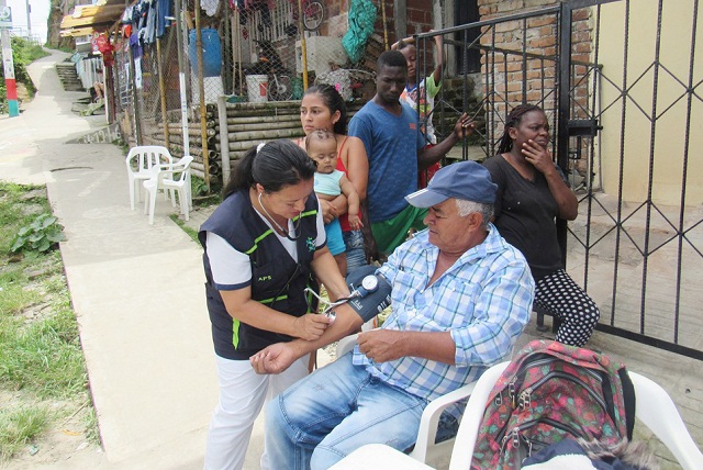 JORNADA DE RED SALUD EN MILAGRO DE DIOS 3