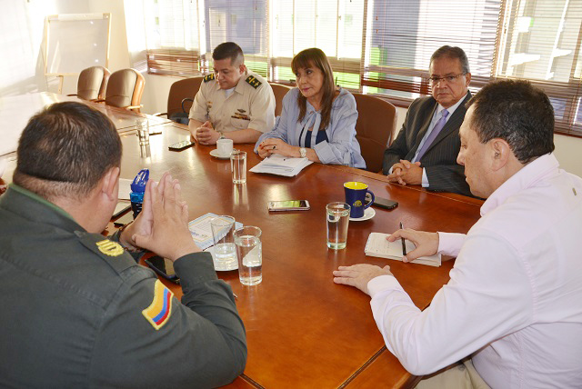 MARIA ISABEL ALCALDE SE REUNE CON ANTES DE CONTROL 2