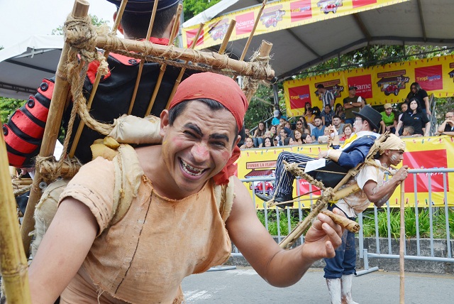 VIII DESFILE CUYABRO 2